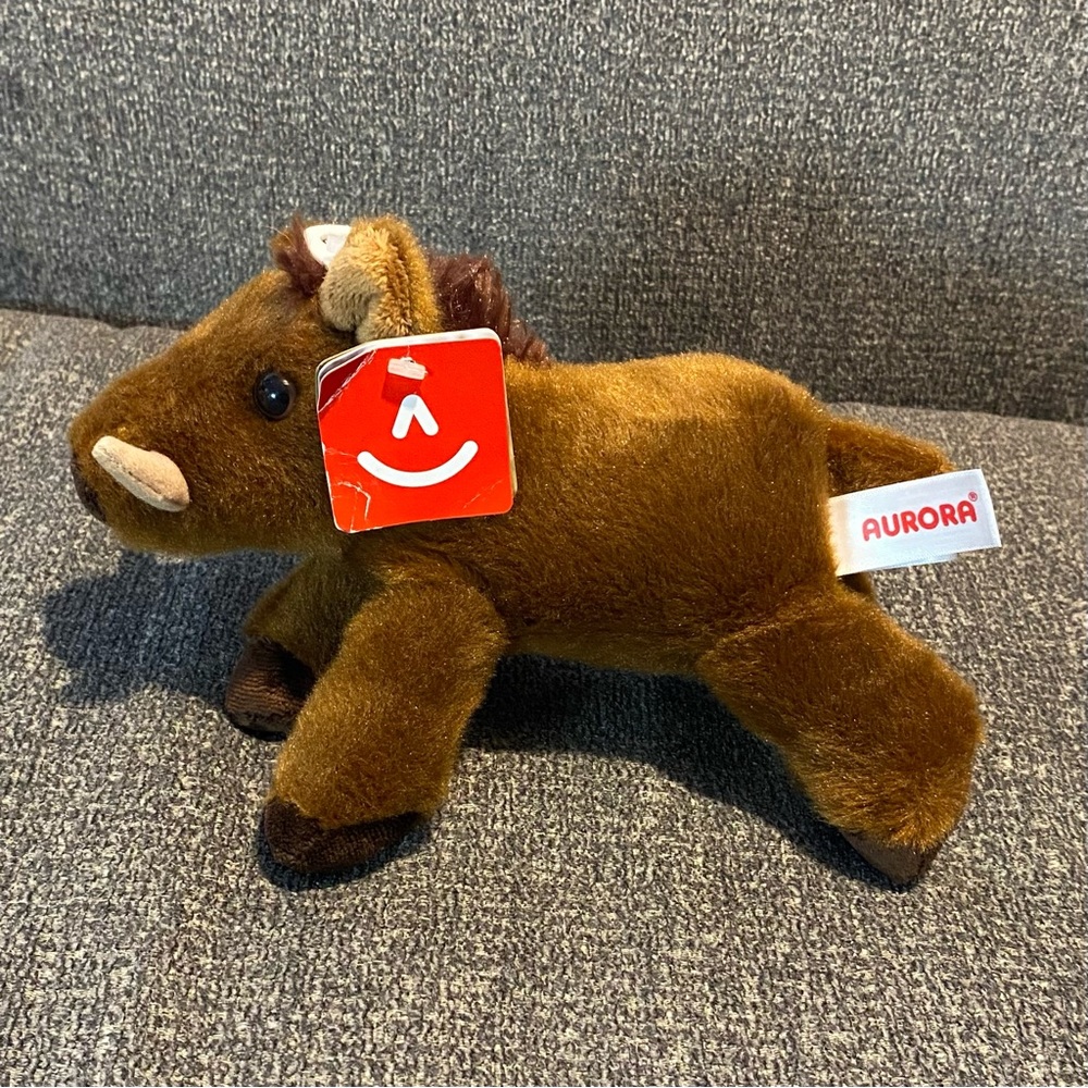 Aurora World Mini Flopsie - Willis Warthog Plush - Picture 2 of 8